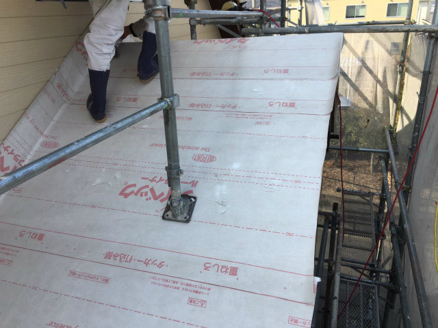 屋根カバー工事
