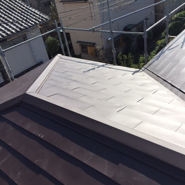 屋根葺き替え工事