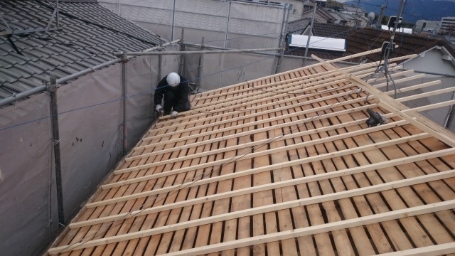 屋根葺き替え工事