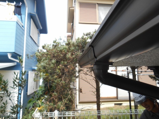 樋掛替工事