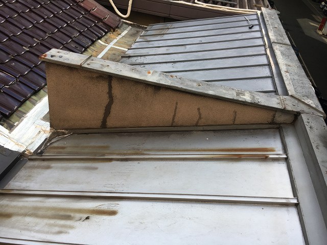 雨漏り修理工事