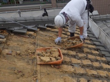 屋根葺き替え工事