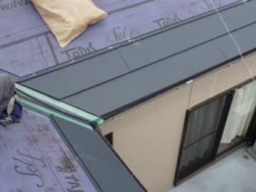 屋根カバー工事