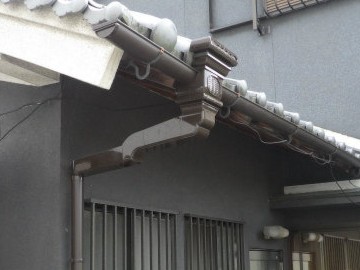 樋架け替え工事