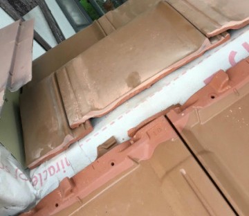 屋根葺き替え工事
