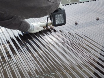 ポリカ張り替え工事