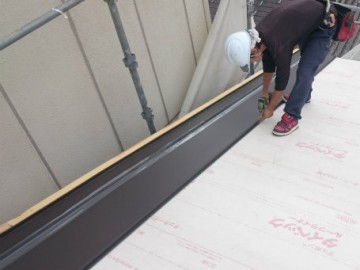 屋根カバー工事