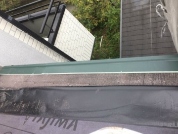屋根カバー工事