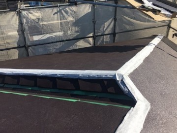 屋根カバー工事