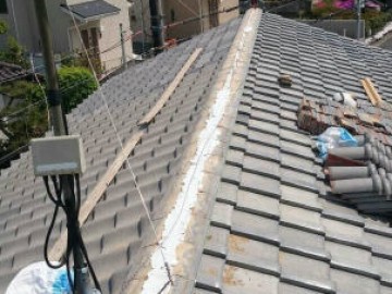 屋根葺き替え工事