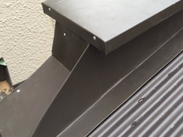 屋根カバー工事