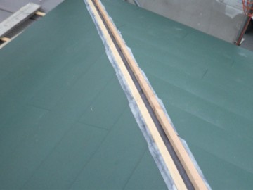 屋根カバー工事