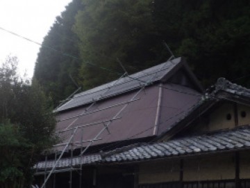 屋根カバー工事
