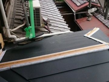 屋根葺き替え工事
