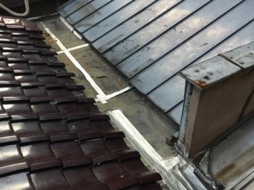 雨漏り修理工事