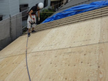 屋根葺き替え工事