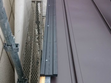 屋根カバー工事