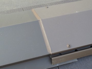 屋根カバー工事