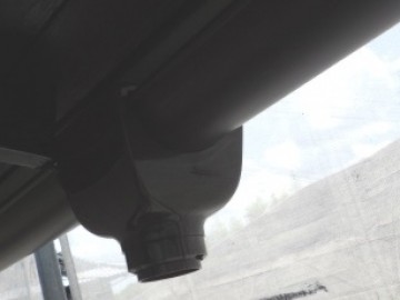 樋架け替え工事