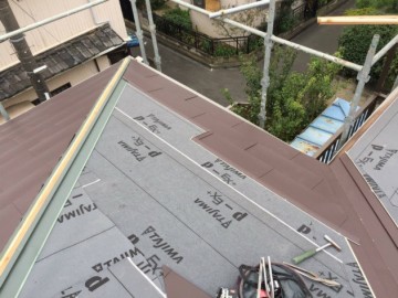 屋根葺き替え工事
