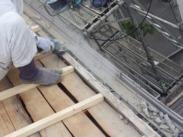 屋根葺き替え工事