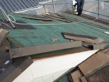 屋根葺き替え工事