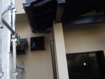 樋架け替え工事