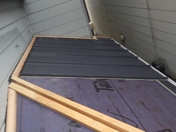 屋根カバー工事