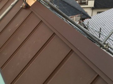 屋根カバー工事
