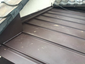 屋根カバー工事