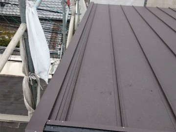 屋根カバー工事