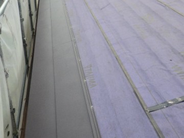 屋根カバー工事