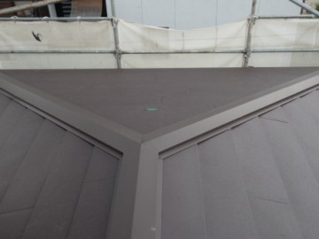 屋根カバー工事