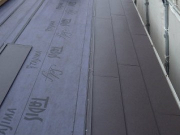 屋根カバー工事