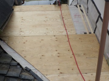 屋根葺き替え工事