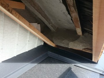 屋根葺き替え工事