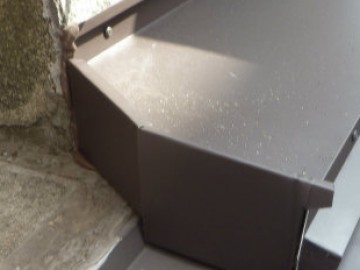 屋根カバー工事