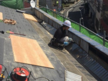 屋根葺き替え工事