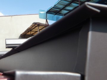屋根カバー工事