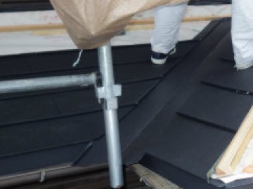 屋根葺き替え工事