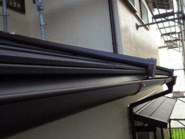 樋架け替え工事