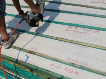 屋根葺き替え工事