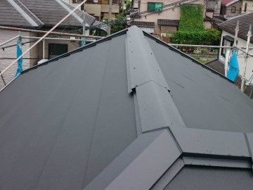 屋根カバー工事