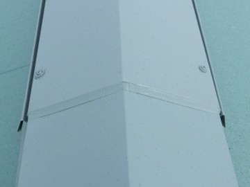 屋根カバー工事