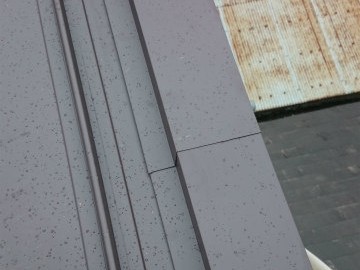 屋根カバー工事