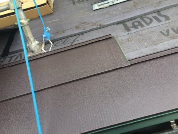 屋根カバー工事