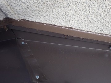 玄関上屋根カバー工事