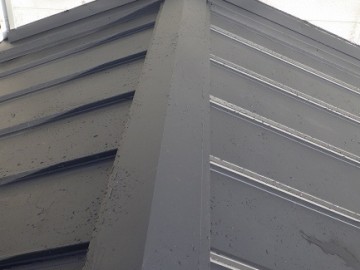 屋根カバー工事