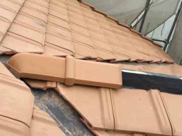 屋根葺き替え工事