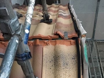 屋根葺き替え工事